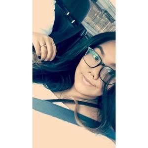 Meet your Posher, Alissa